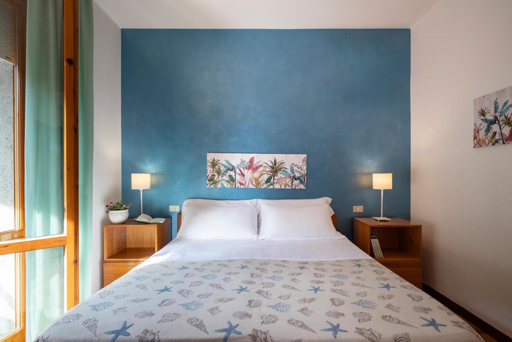פולוניקה Hotel Parco Dei Pini - 100Mt Dal Mare מראה חיצוני תמונה